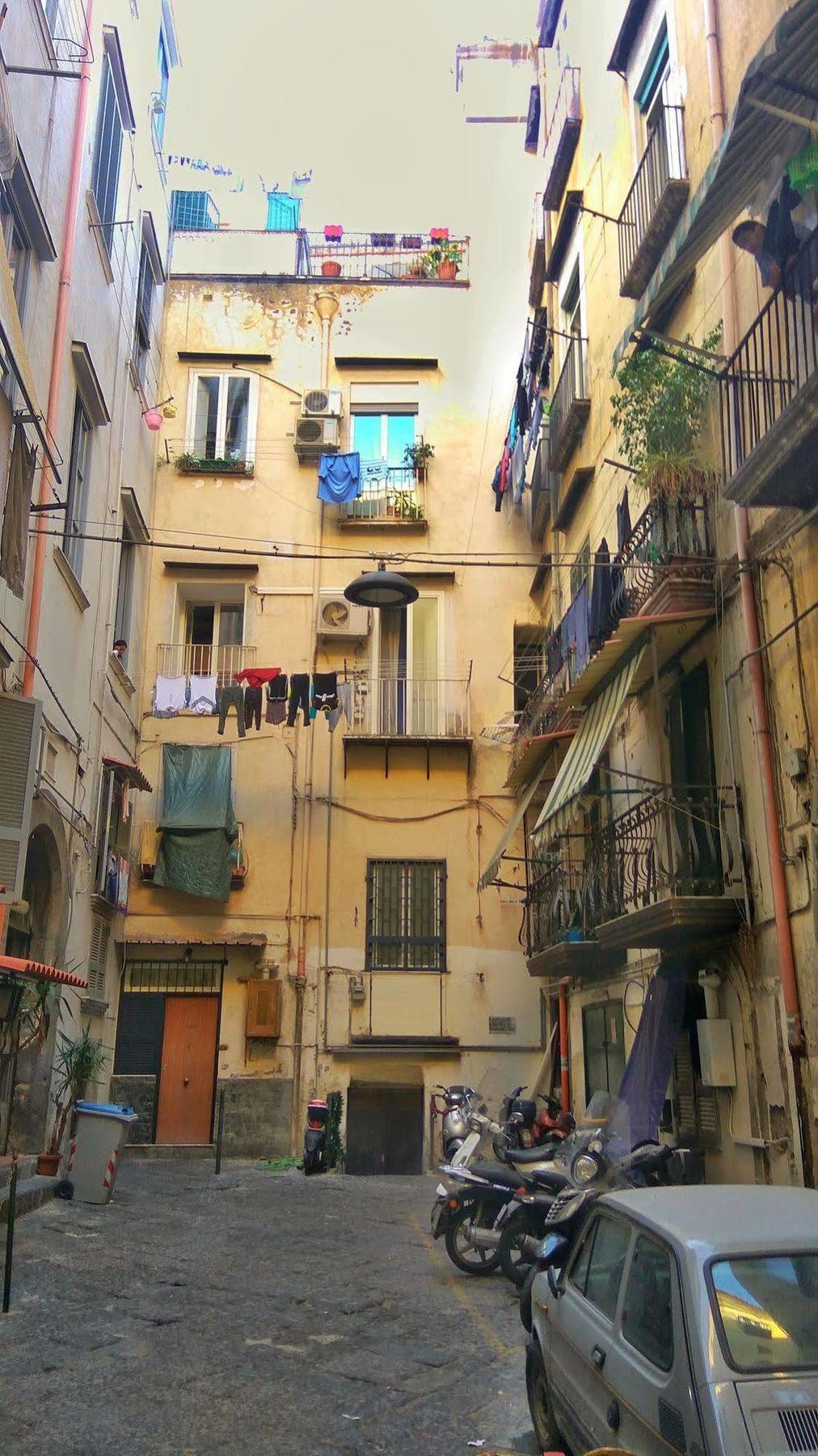 Dimora Dei Giganti Bed & Breakfast Napoli Dış mekan fotoğraf