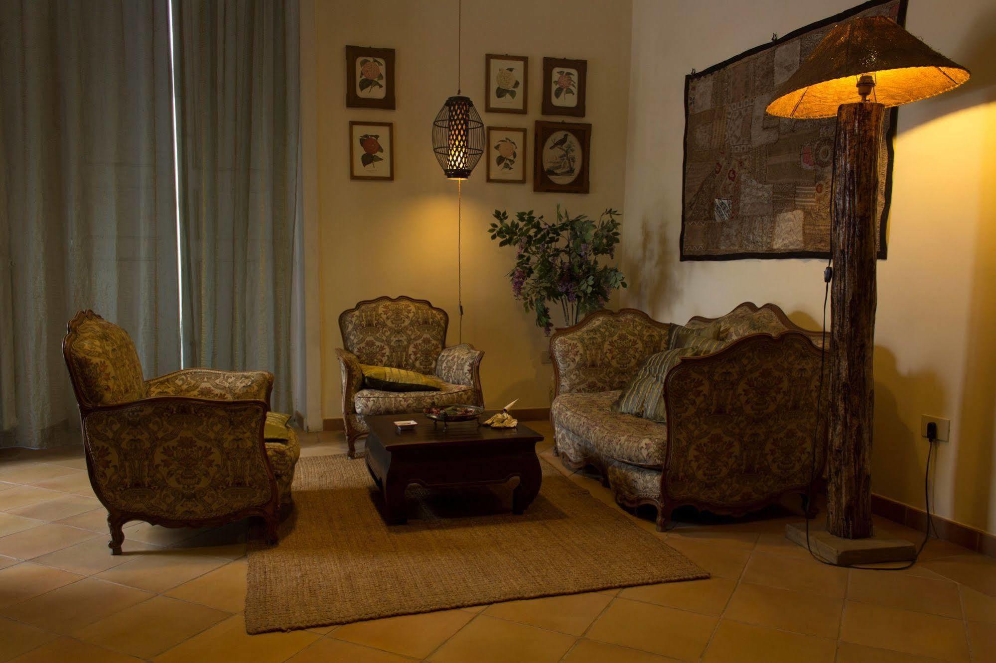 Dimora Dei Giganti Bed & Breakfast Napoli Dış mekan fotoğraf
